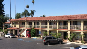 Гостиница Santa Ana Travel Inn  Санта-Ана